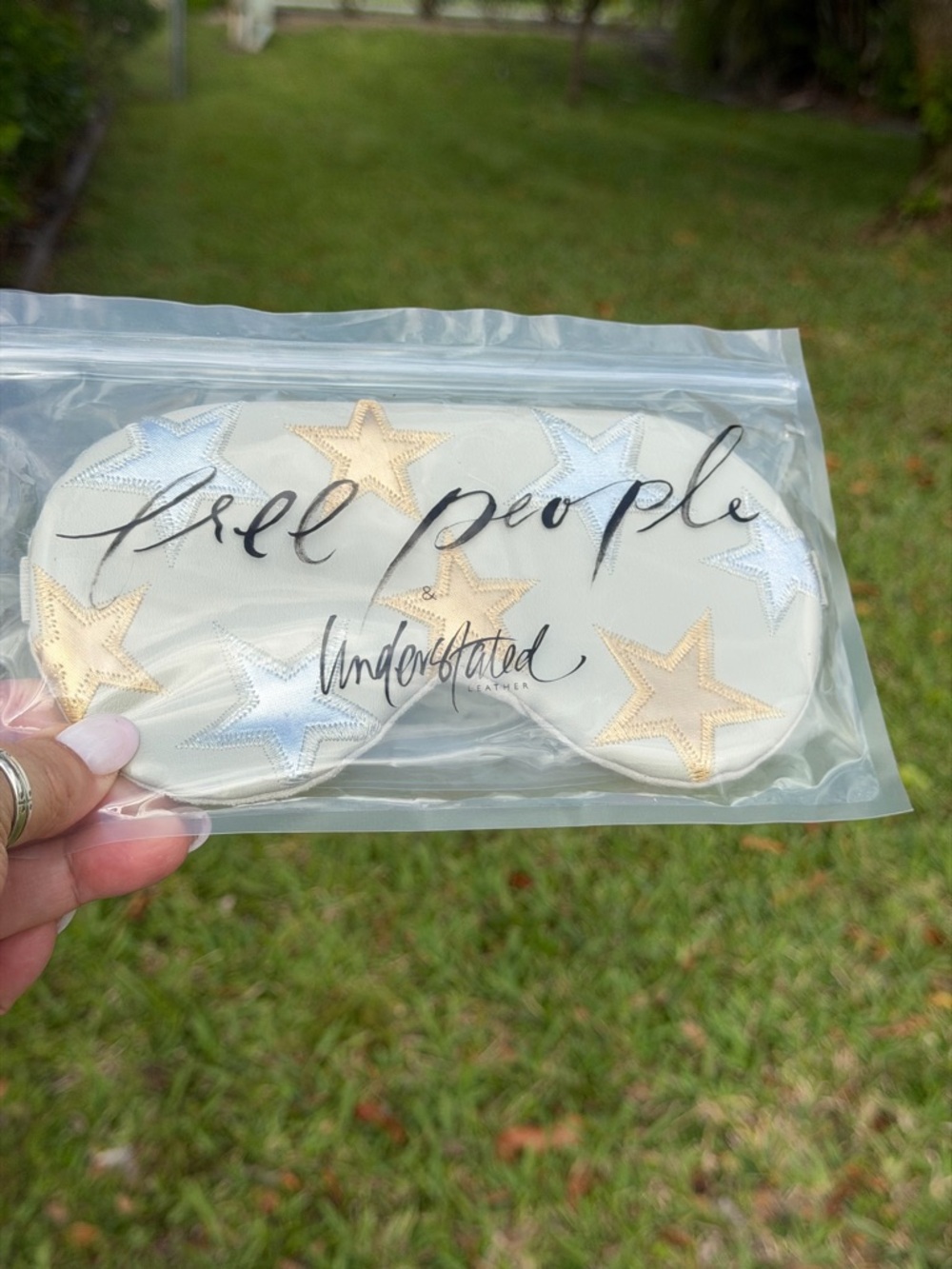 FREE PEOPLE Starry Vegan Leather Eye Mask with removable Cooling Insert - Picture 12 of 16